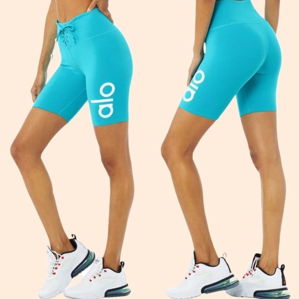 Alo yoga biker shorts
